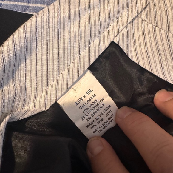 Kenneth Cole Men’s Dress Pants. 33Wx27L. Excellent condition. - Picture 6 of 6